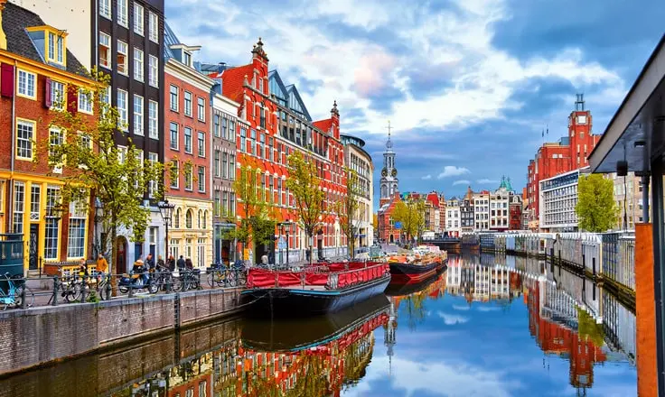 The Netherlands Outlines Four-Phase ViDA Compliance Strategy