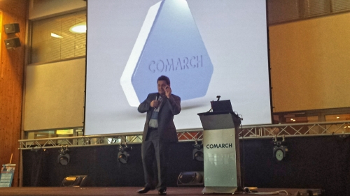 Marcin Kosciak showcases Comarch Beacon to the crowd at Comarch User Group 2014